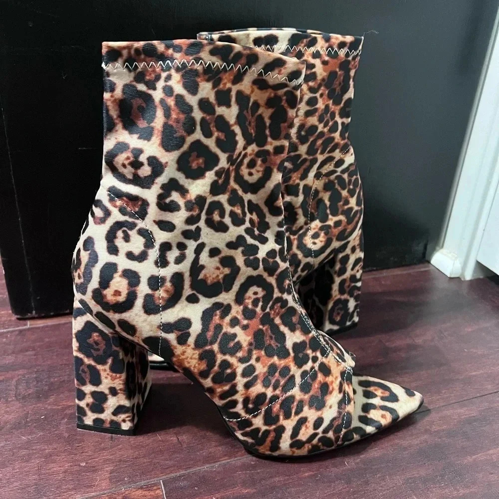 Cape Robbin Bootie Boot Peep Toe Sz 8.5 Leopard Cheetah NEW Square Heel Pointed